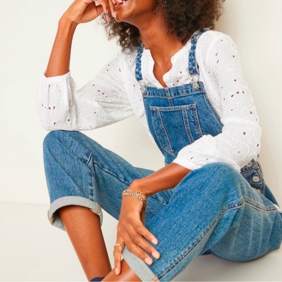 Old Navy Denim Jean Bib Overalls Womens Size 6 - Picture 1 of 11